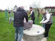 Sněhulák se změnil na Velikonočního zajíce